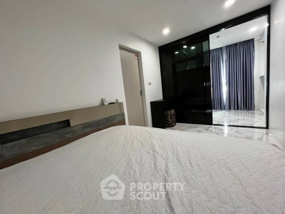 picture 2-BR Condo For Sale At Belle Grand Rama 9, 22nd-Floor Near MRT Phra Ram 9 (ID 1530067) - 11/18
