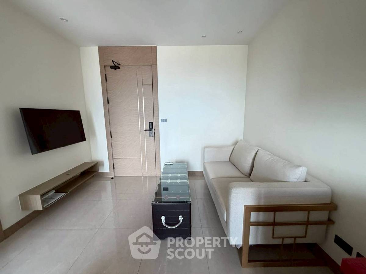 รูป คอนโด 1 ห้องนอน ราคาดี เดอะ ริเวียร่า โอเชียน ไดรฟ์ ชั้น 19 (ID 2903978) - รูปที่ 3/12