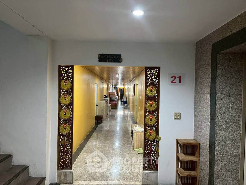 รูป คอนโด 7-ห้องนอน ที่ เฟิร์สทาวเวอร์ คอนโดมิเนียม ใกล้ BTS เพลินจิต (ID 2526123) - รูปที่ 3/20