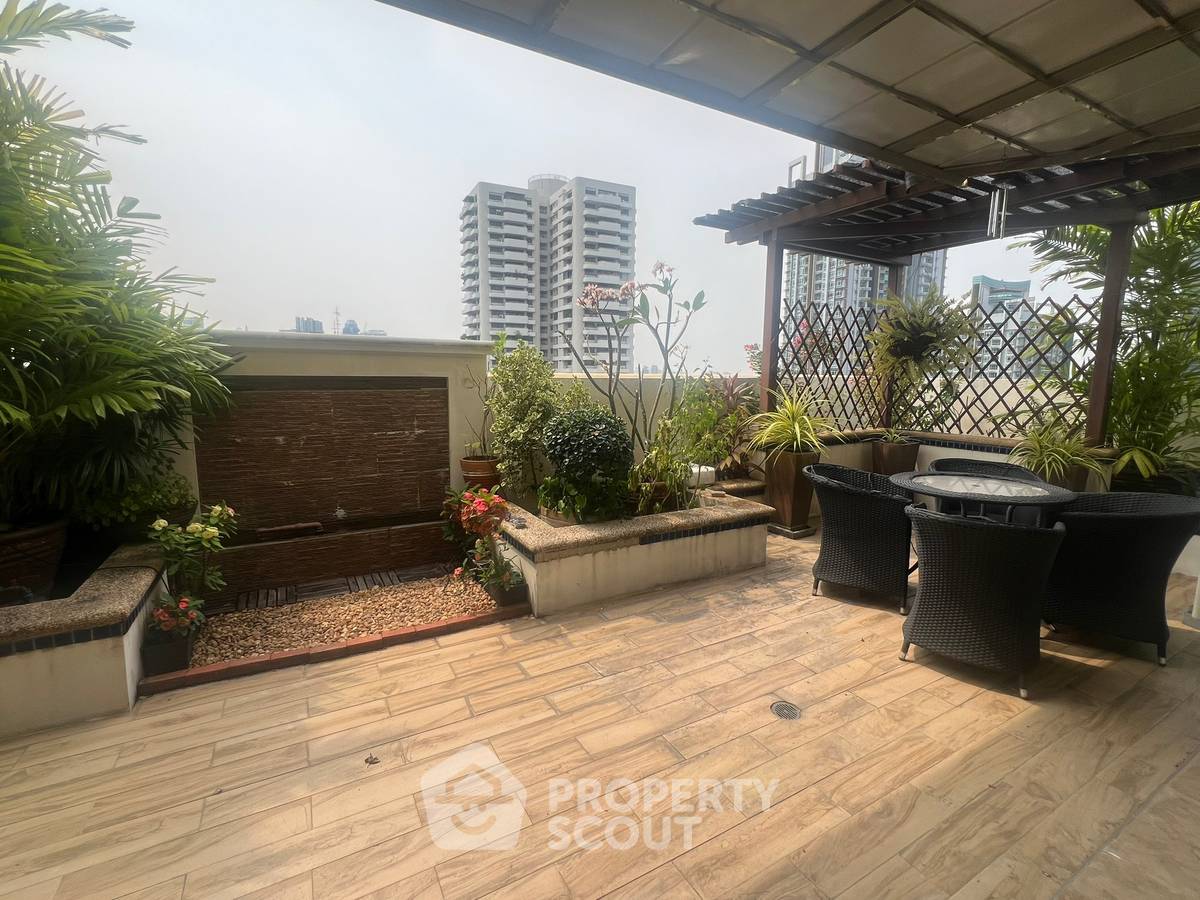 รูป คอนโด 3-ห้องนอน ที่ สุขุมวิท ซิตี้ รีสอร์ท คอนโดมิเนียม ใกล้ BTS นานา (ID 2072613) - รูปที่ 10/16