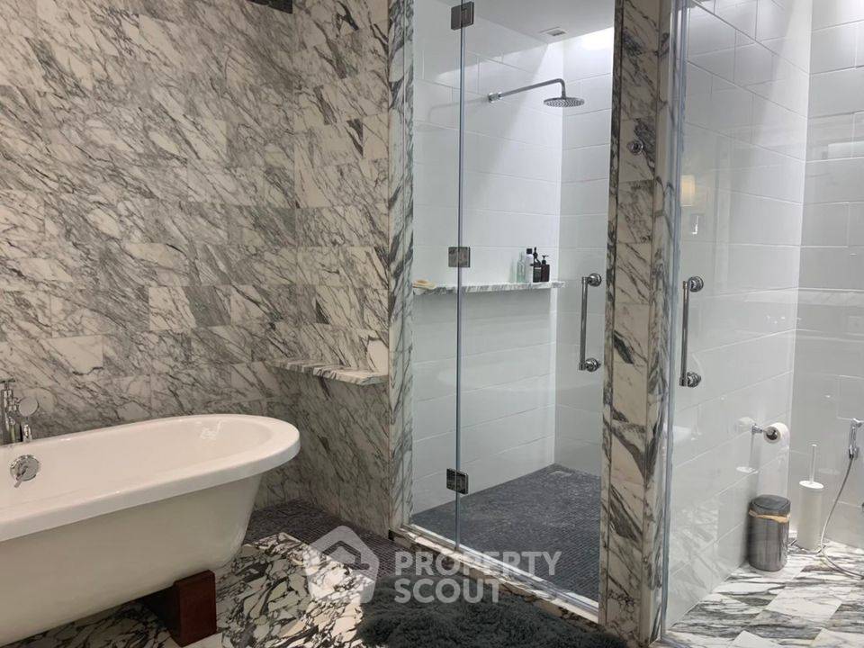รูป คอนโด 2 ห้องนอน 126 ตร.ม. ชั้นสูง 42 ที่ The Ritz-Carlton Residences 100 ม. ถึง BTS ช่องนนทรี (ID 435872) - รูปที่ 3/21