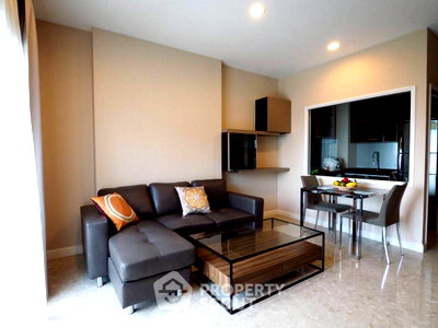 Condos for rent : 1-BR 52 Sqm At The Crest Sukhumvit 34, 200m To BTS Thong Lor (ID 2772617)