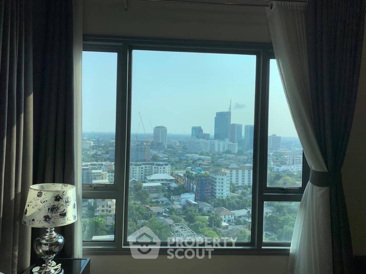 รูป คอนโด 1-ห้องนอน ที่ เดอะ เครสท์ สุขุมวิท 34 ใกล้ BTS ทองหล่อ (ID 1363860) - รูปที่ 3/10