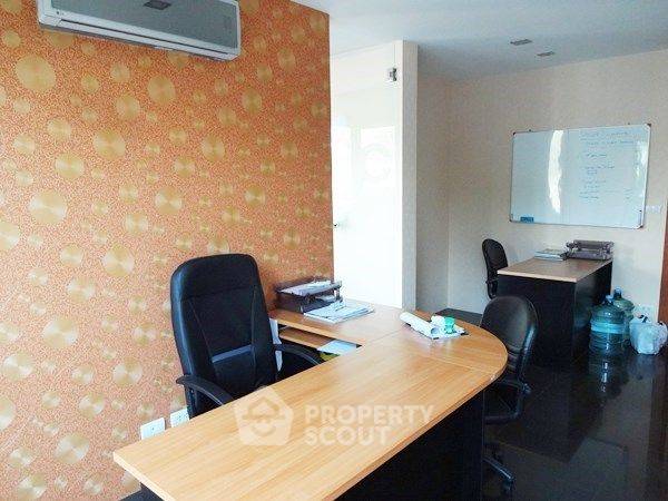 รูป คอนโด 1 ห้องนอน ที่ Club Royal Condominiums ใกล้ซานกตูออฟทรูธ (ID 1556705) - รูปที่ 3/5