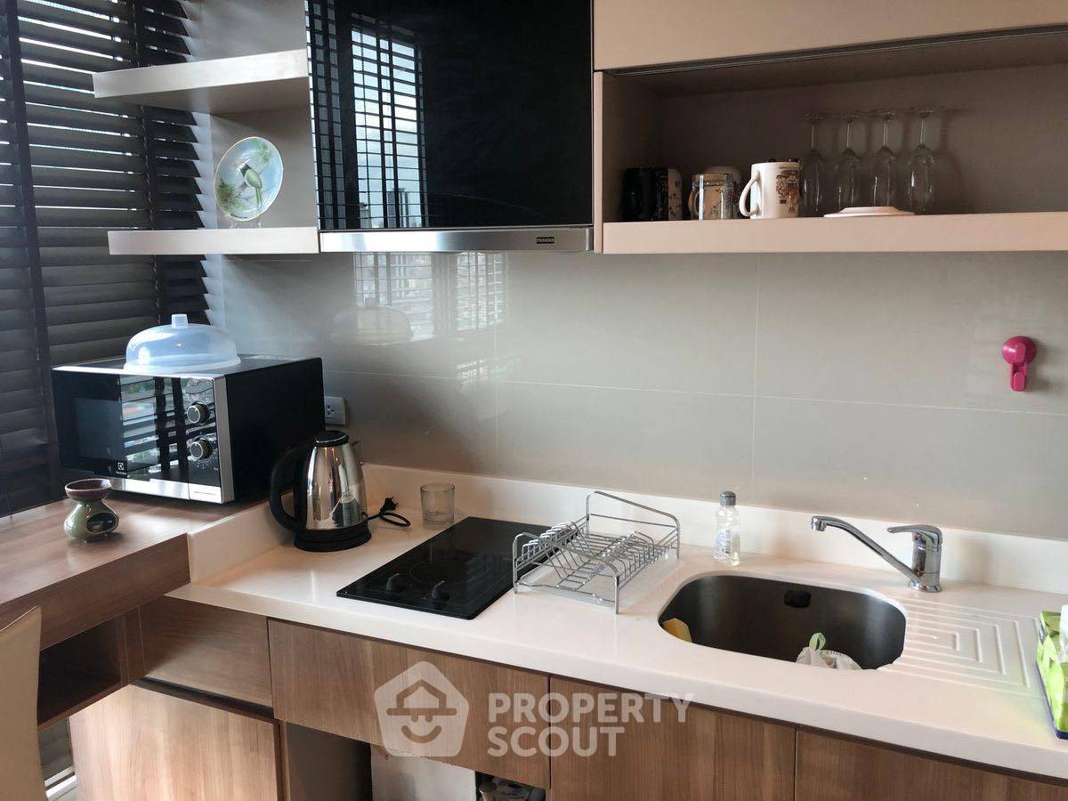 รูป คอนโด 1-ห้องนอน ที่ ริธึ่ม สาทร ใกล้ BTS สะพานตากสิน (ID 2225315) - รูปที่ 7/15