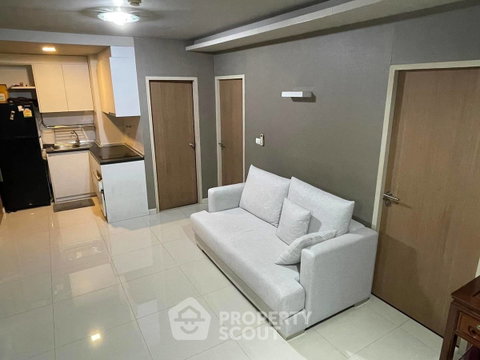 2-BR Condo at Le Cote Sukhumvit 14 near BTS Asok (ID 2023505)