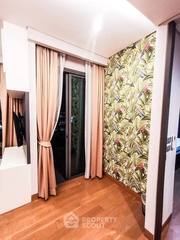 รูป คอนโด 1-ห้องนอน ที่ เดอะ ลุมพินี 24 ใกล้ BTS พร้อมพงษ์ (ID 373504) - รูปที่ 2/10