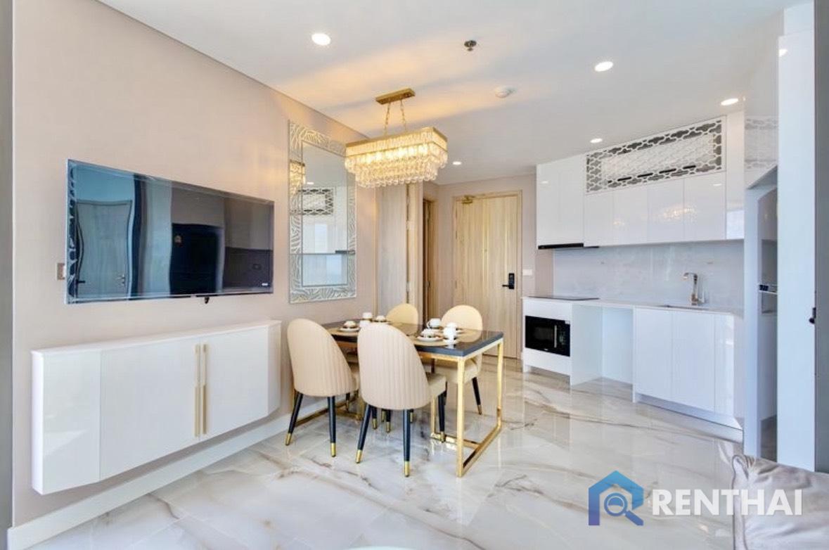 picture Ultra Luxury 1-Bedroom Residence at Copacabana Pattaya with Private Pool - 10/25