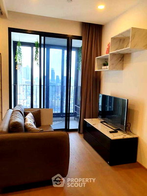Condos for sale : High-Floor 1-BR Condo For Sale, Ashton Chula Silom 📍 MRT Sam Yan 100m (ID 1094586)