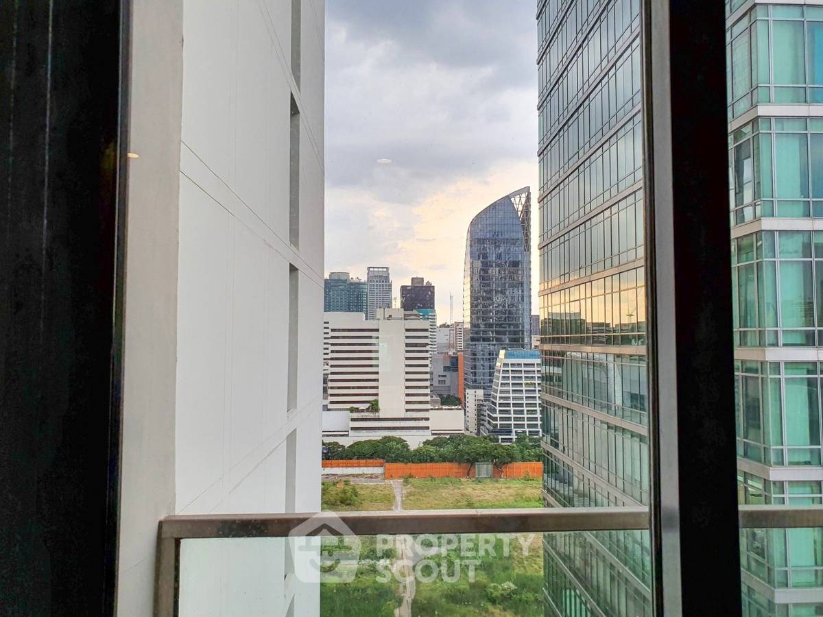 picture 2-BR Condo at Noble Ploenchit near BTS Phloen Chit (ID 1984435) - 3/19