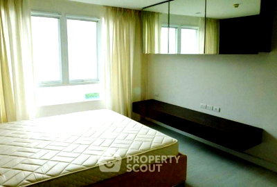 Condos for rent : 2-BR Condo at The Bangkok Sathorn-Taksin near BTS Krung Thon Buri (ID 2812563)
