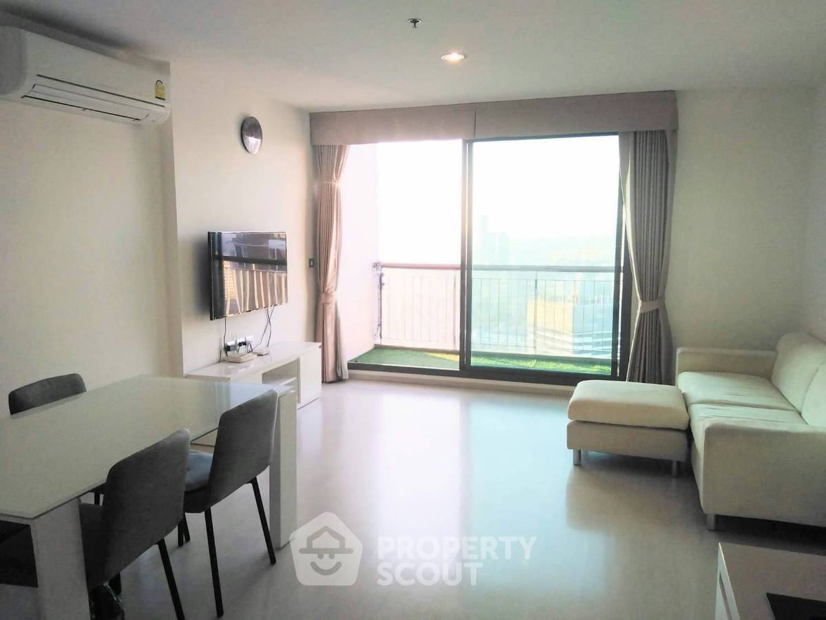 picture 2-BR Condo at Rhythm Sukhumvit 42 near BTS Ekkamai (ID 2839611) - 3/10
