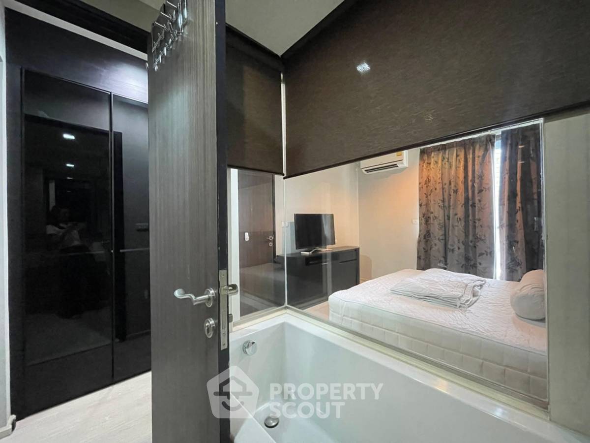 รูป คอนโด 1-ห้องนอน ที่ ริทึ่ม สุขุมวิท 44/1 ใกล้ BTS พระโขนง (ID 2323343) - รูปที่ 11/12
