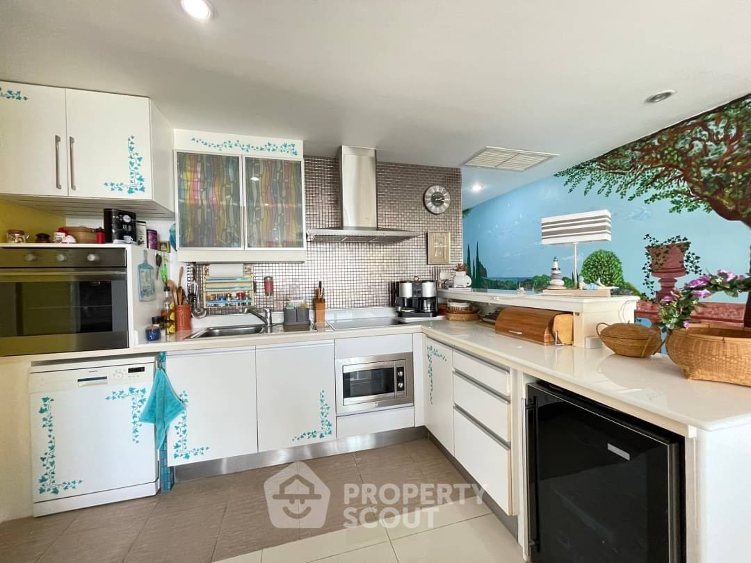 รูป คอนโด 2 ห้องนอน 106 ตร.ม. ชั้น 23 La Royale Beach Condo (ID 1813635) - รูปที่ 6/20