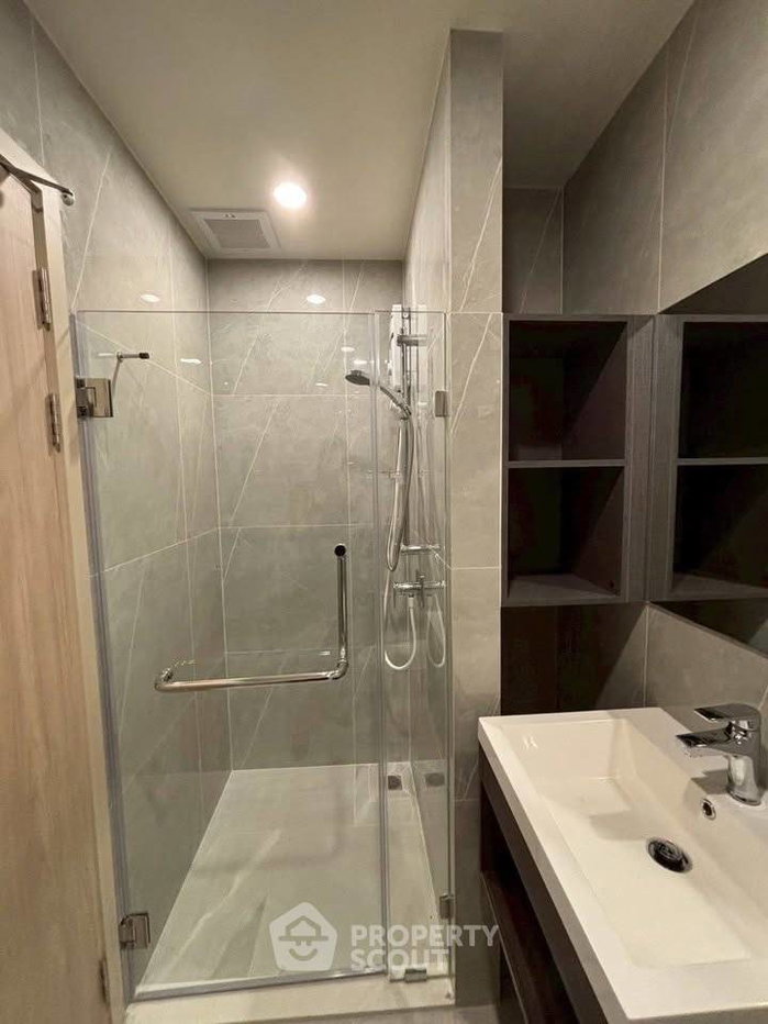 picture 1-BR Condo at Nue District R9 near MRT Phra Ram 9 (ID 2553104) - 9/10