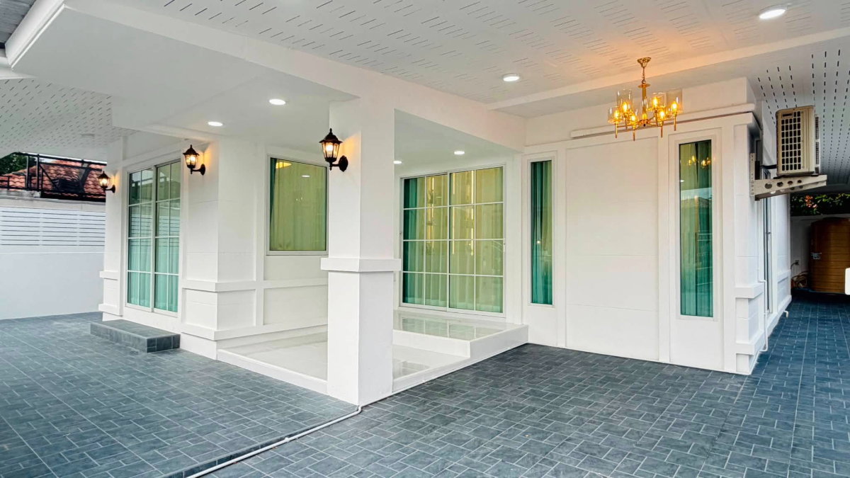 รูป บ้านเดี่ยวใจกลางพัทยา ซ.สยามคันทรี่คลับ บิวท์อินทั้งหลัง เฟอร์นิเจอร์ครบพร้อมอยู่ 2นอน 2น้ำ - รูปที่ 7/31