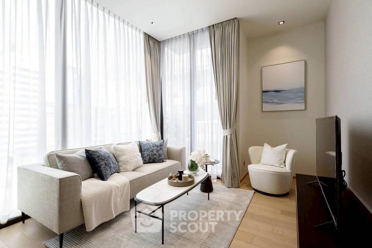 picture 2-BR Condo at 28 Chidlom near BTS Chit Lom (ID 2766695) - 10/15
