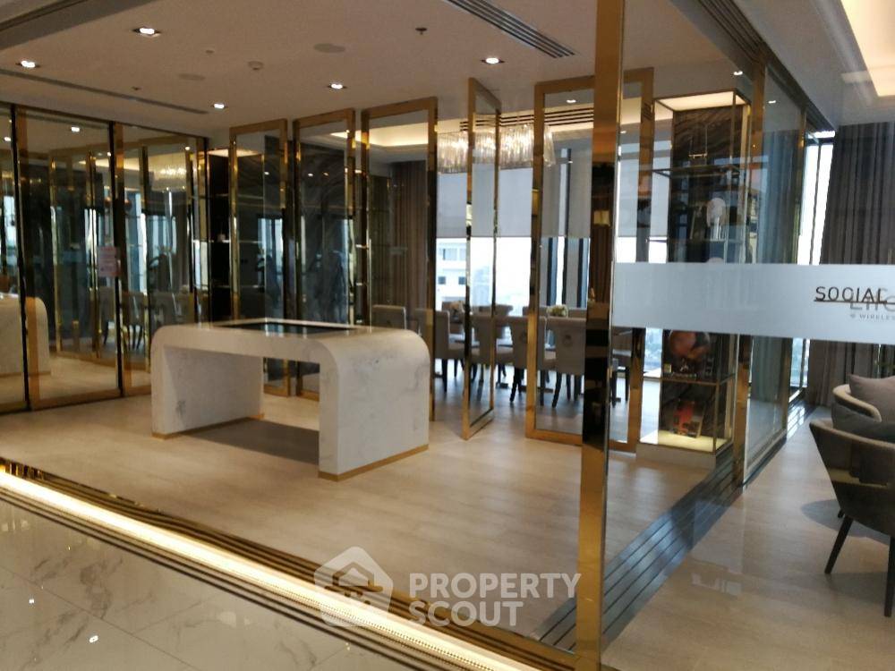 picture High-Floor 1-BR Condo, Life One Wireless, 18th Floor Near BTS Phloen Chit (ID 403224) - 18/18