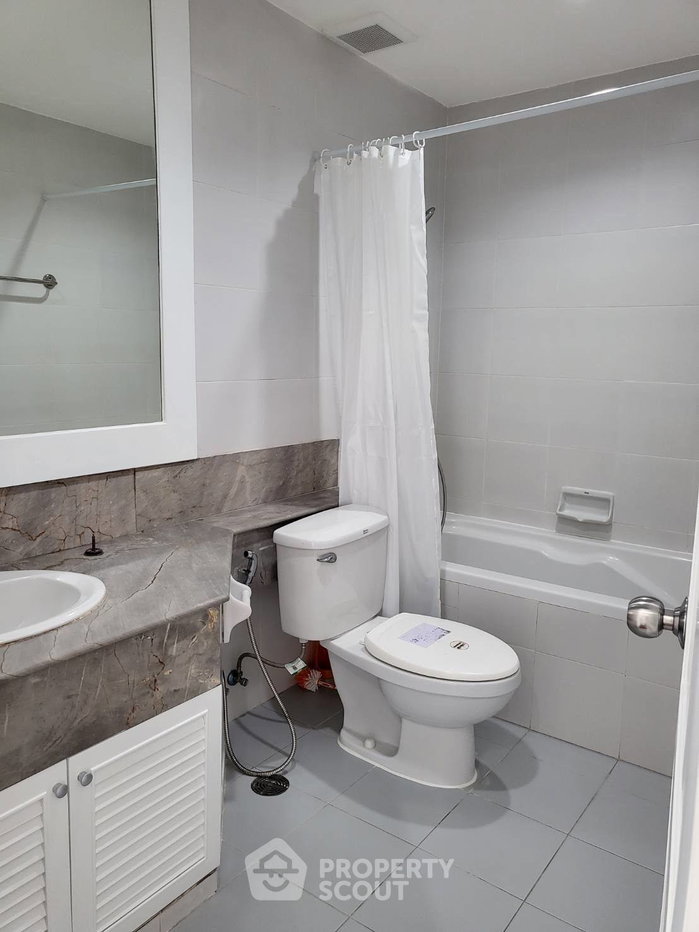picture 3-BR Condo at Richmond Palace Condominium near BTS Phrom Phong (ID 1576118) - 10/20