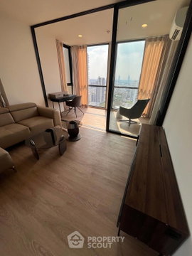 คอนโด 2-ห้องนอน ที่ ดิ อิสสระ สาทร ใน ทุ่งมหาเมฆ (ID 1995297)