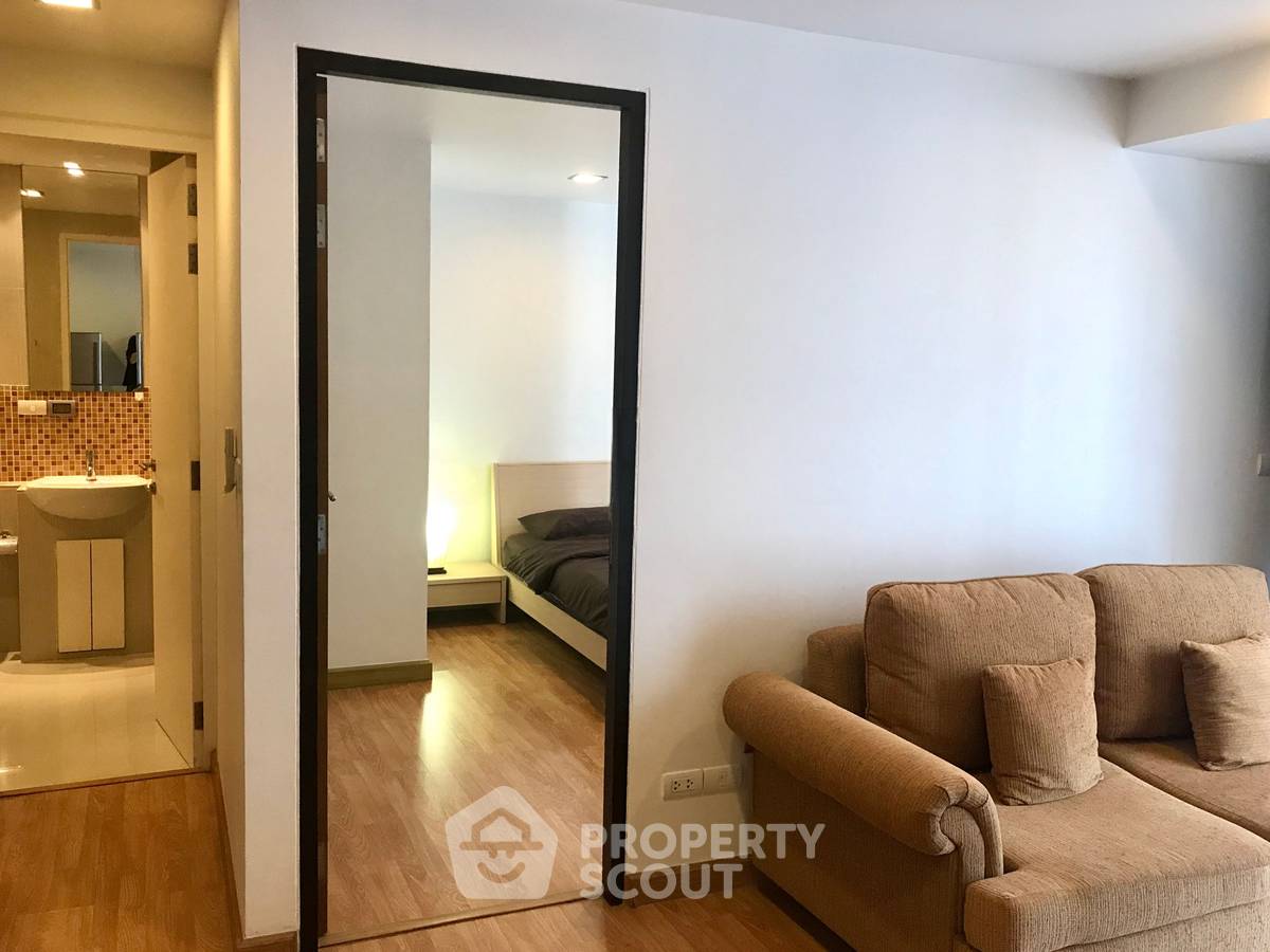 รูป คอนโด 1-ห้องนอน ที่ ดิ แอลโคฟ สุขุมวิท 49 ใกล้ BTS พร้อมพงษ์ (ID 2733590) - รูปที่ 1/6