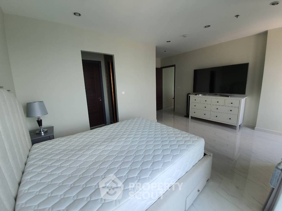 รูป คอนโด 3-ห้องนอน ที่ ซี เอกมัย ใกล้ ARL รามคำแหง (ID 476296) - รูปที่ 16/29