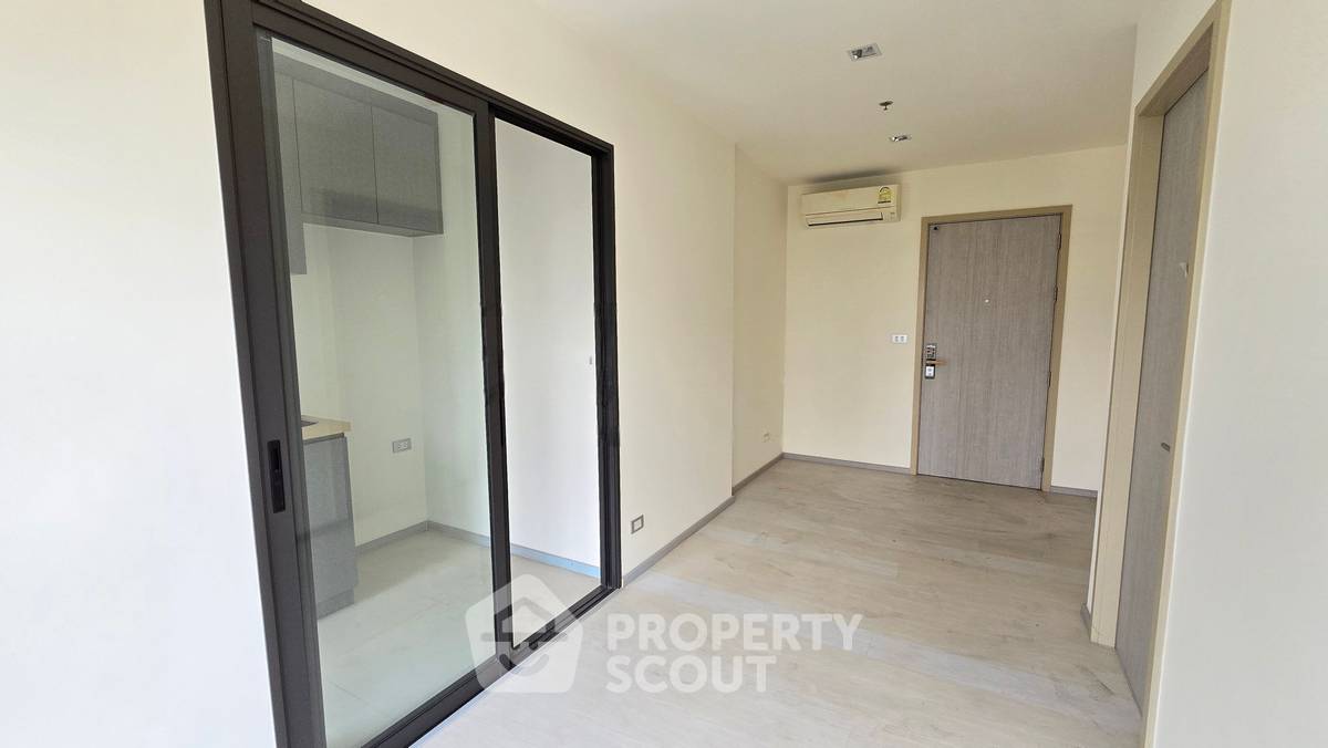 รูป คอนโด 1-ห้องนอน ที่ ริทึ่ม สุขุมวิท 36-38 ใกล้ BTS ทองหล่อ (ID 2733862) - รูปที่ 2/15