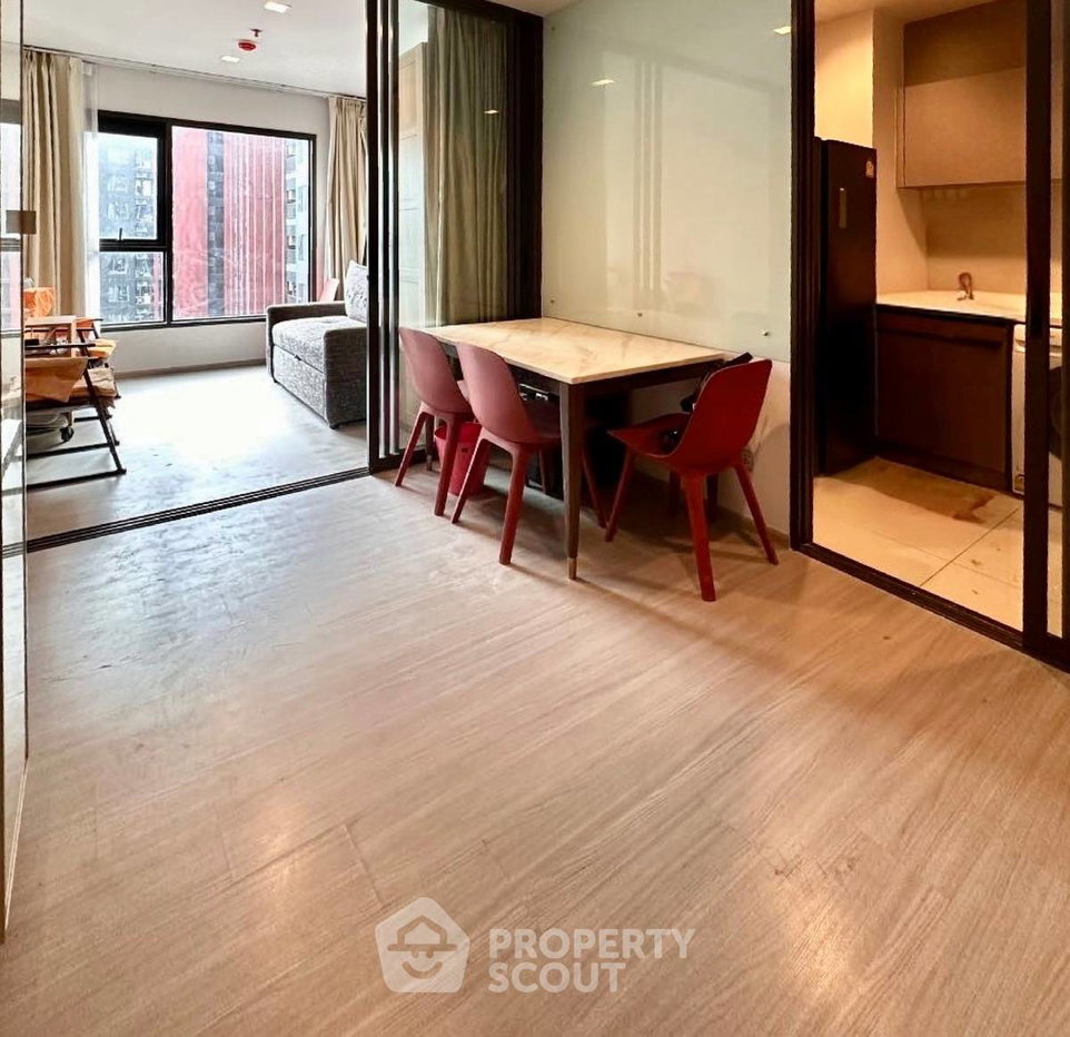picture 1-BR Condo at Life Asoke - Rama 9 near MRT Phra Ram 9 (ID 2757648) - 1/6