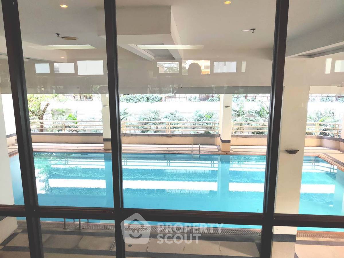 รูป คอนโด 2-ห้องนอน ที่ รีเจ้นท์ รอยัล เพลส 1 คอนโดมิเนียม ใกล้ BTS ราชดำริ (ID 393233) - รูปที่ 6/17