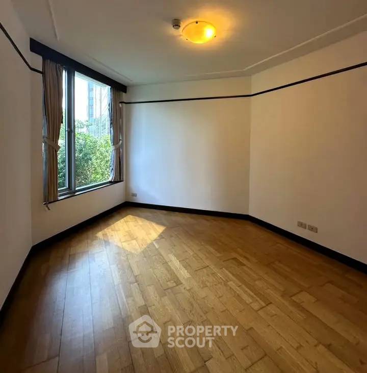 รูป คอนโด 3-ห้องนอน ที่ ออลซีซั่น แมนชั่น คอนโดมิเนียม ใกล้ BTS เพลินจิต (ID 2866724) - รูปที่ 19/20