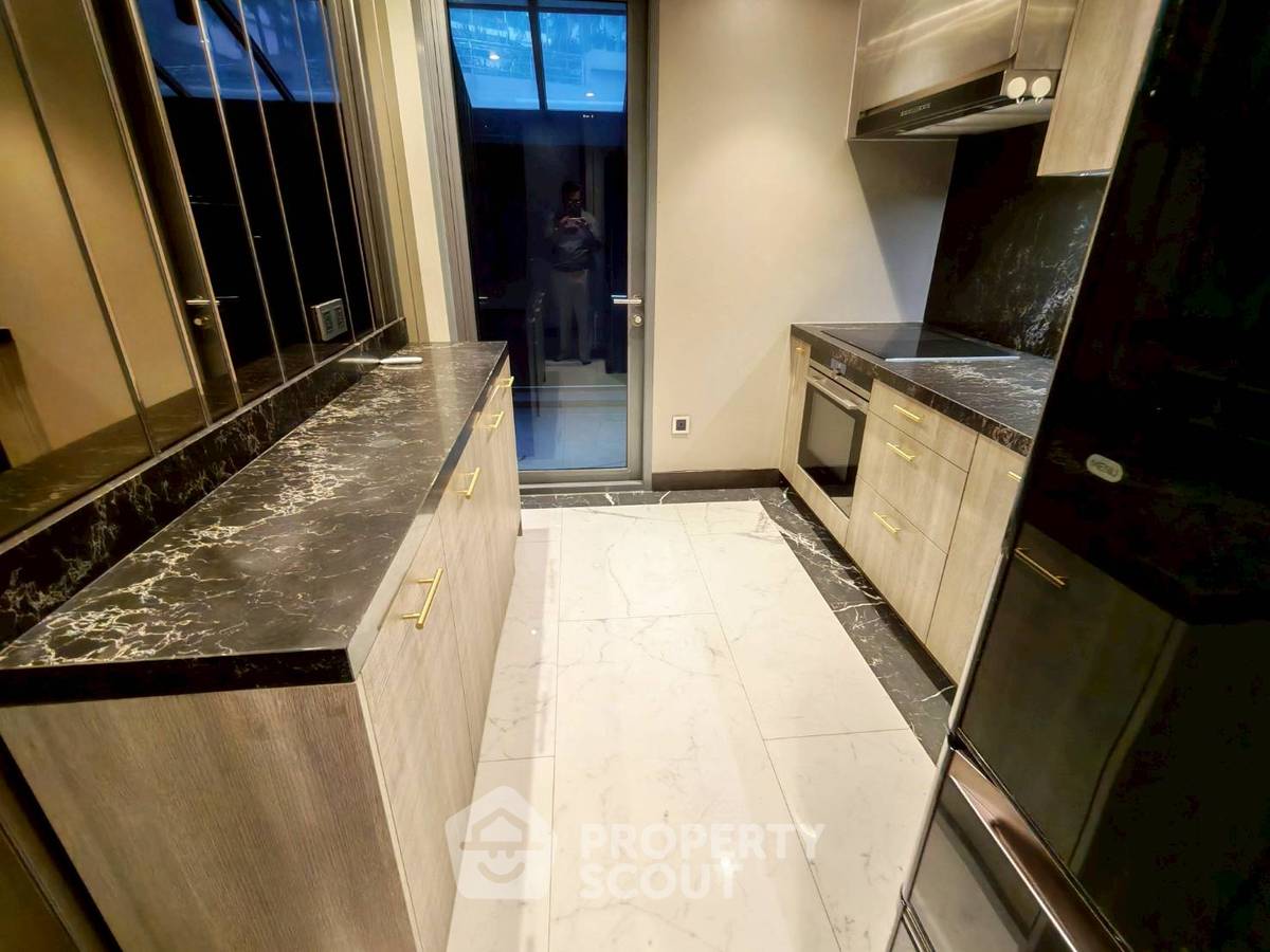 รูป คอนโด 2-ห้องนอน ที่ เดอะ ลุมพินี 24 ใกล้ BTS พร้อมพงษ์ (ID 2359730) - รูปที่ 9/19