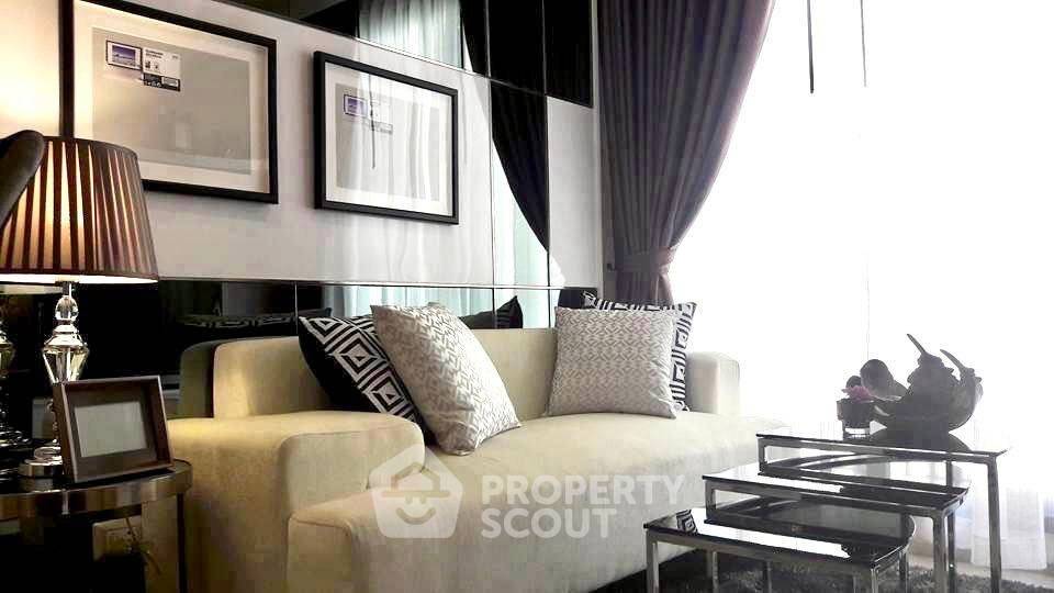 picture 200m To BTS Ekkamai | 1-BR Rhythm Sukhumvit 42, 36 Sqm (ID 2958744) - 7/11