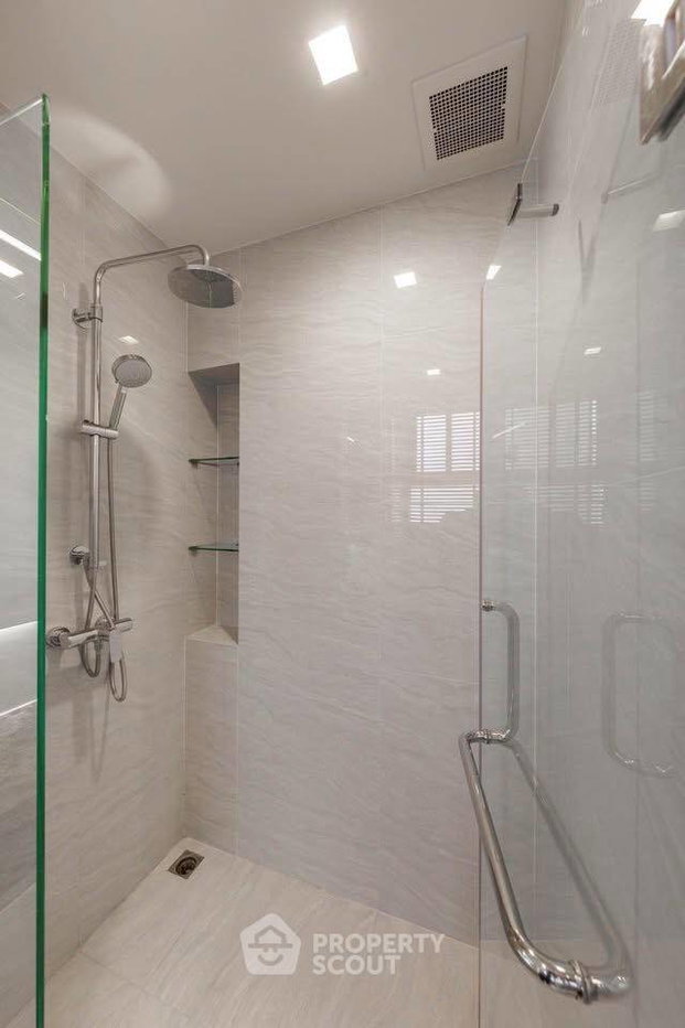 picture 1-BR Condo at Noble State 39 near BTS Phrom Phong (ID 2325145) - 8/8