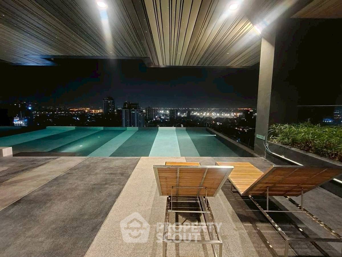 picture Studio Condo at Rhythm Ekkamai near BTS Ekkamai (ID 2539627) - 4/6