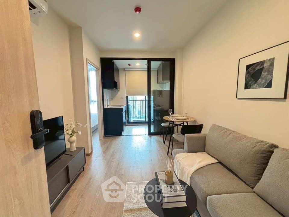 picture 1-BR Condo at Nue District R9 near MRT Phra Ram 9 (ID 2675491) - 1/12