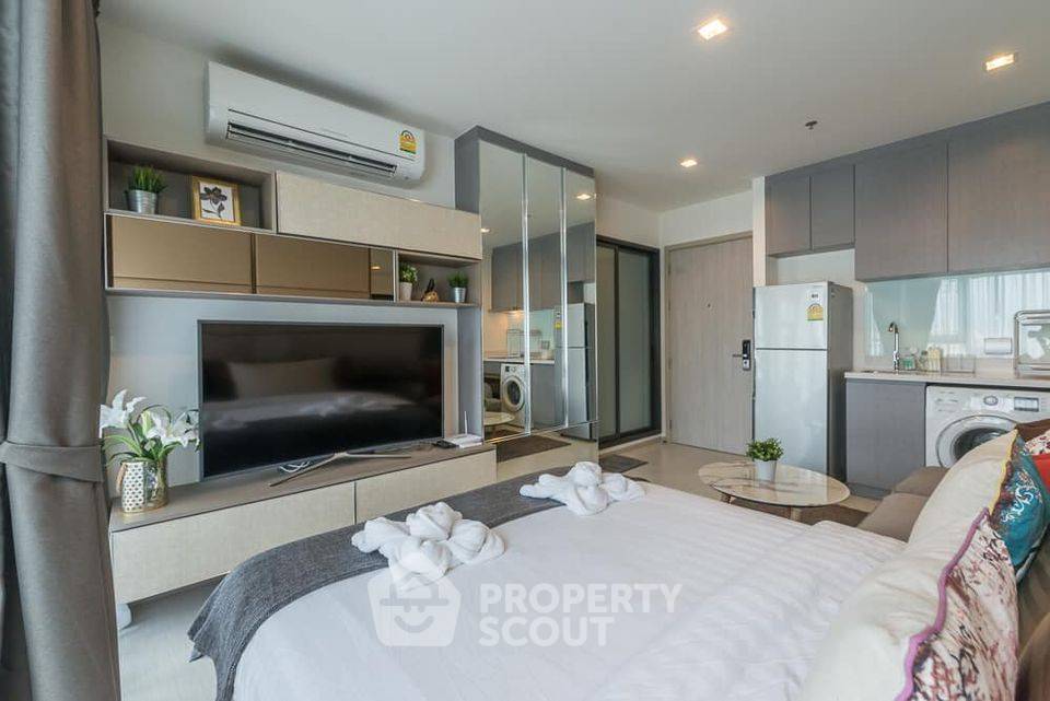 picture 1-BR Condo at Rhythm Sukhumvit 36-38 near BTS Thong Lor (ID 824856) - 1/4