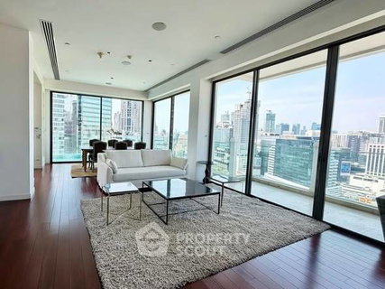 รูปภาพ คอนโด 3-ห้องนอน ที่ เลอ รัฟฟิเน่ สุขุมวิท 39 คอนโดมิเนียม ใกล้ BTS พร้อมพงษ์ (ID 2636870)