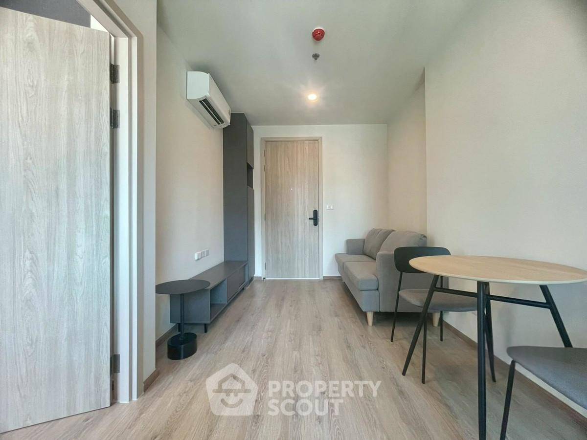 picture 1-BR Condo at Nue District R9 near MRT Phra Ram 9 (ID 2569651) - 1/5