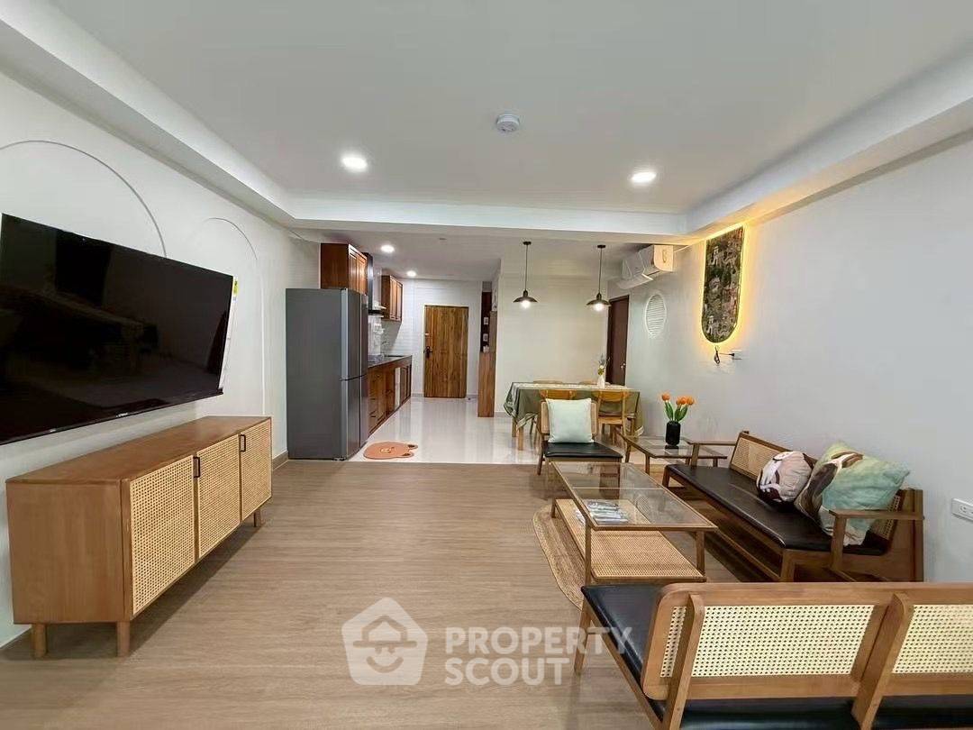 รูป คอนโดมิเนียม 2 ห้องนอน ขาย ที่ จอมเทียน พลาซ่า เรสซิเดนซ์ ใกล้พัทยาใต้ (ID 2109445) - รูปที่ 2/9
