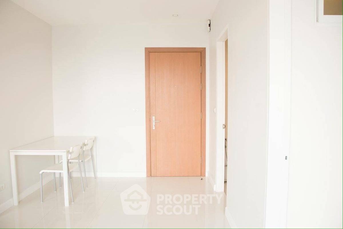 picture 2-BR Condo at The Bloom Sukhumvit 71 near BTS Phra Khanong (ID 511015) - 3/8