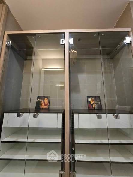 picture 1-BR Condo at Noble Ploenchit near BTS Phloen Chit (ID 2391682) - 4/24
