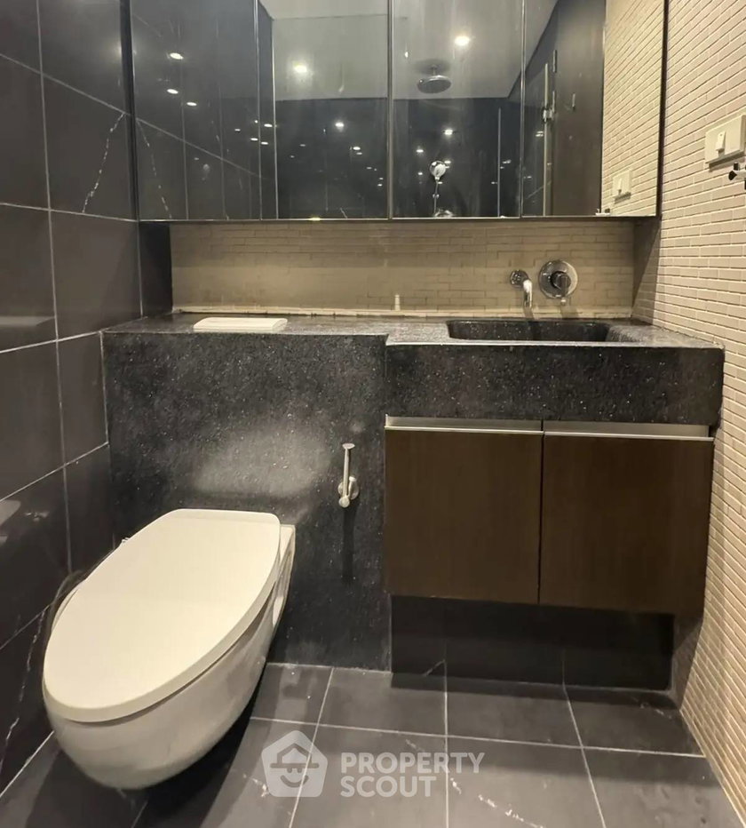 รูป คอนโด 2-ห้องนอน ที่ ไซมิส จอยญ่า ใกล้ MRT เพชรบุรี (ID 2866684) - รูปที่ 14/19