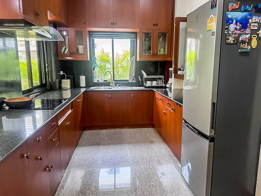 picture Canal Front House for Sale Na Jomtien Pattaya - 7/15