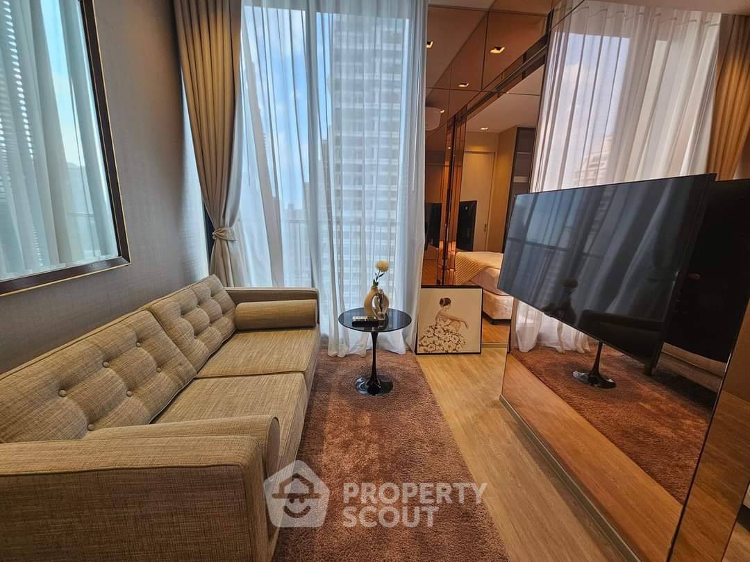 picture 1-BR Condo at Noble State 39 near BTS Phrom Phong (ID 1889938) - 1/7