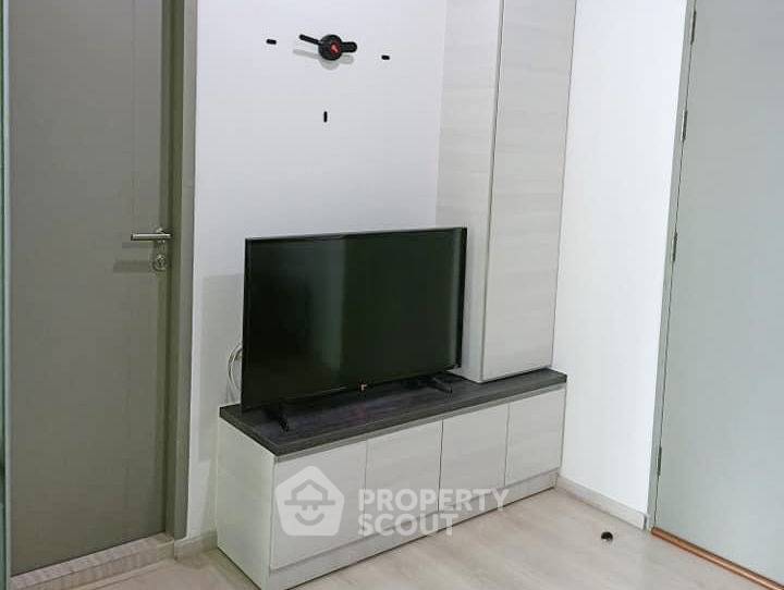 รูป คอนโด 1 ห้องนอน Life Ratchadapisek ห่าง MRT ห้วยขวาง 400 ม. (ID 2958775) - รูปที่ 3/5