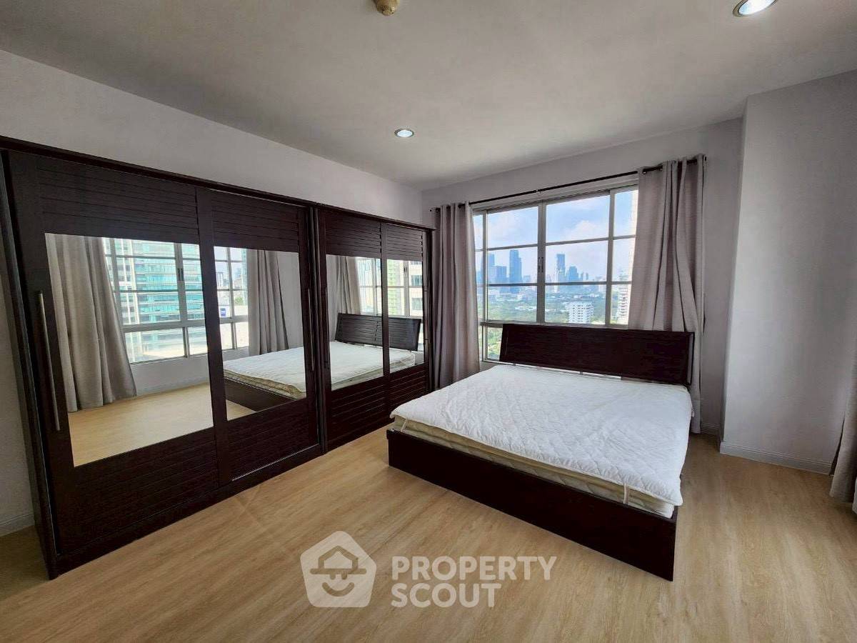 รูป คอนโด 3-ห้องนอน ที่ ซิตี้ สมาร์ท สุขุมวิท18 ใกล้ BTS อโศก (ID 2643360) - รูปที่ 1/11