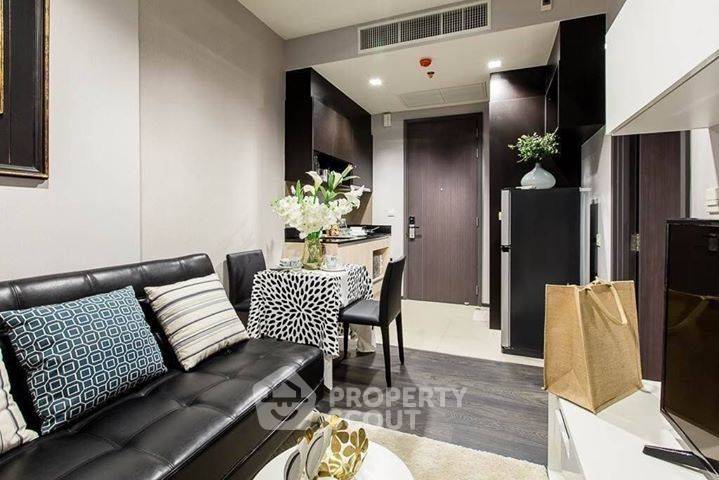 picture 1-BR Condo at The Edge Sukhumvit 23 near MRT Sukhumvit (ID 2023016) - 1/6