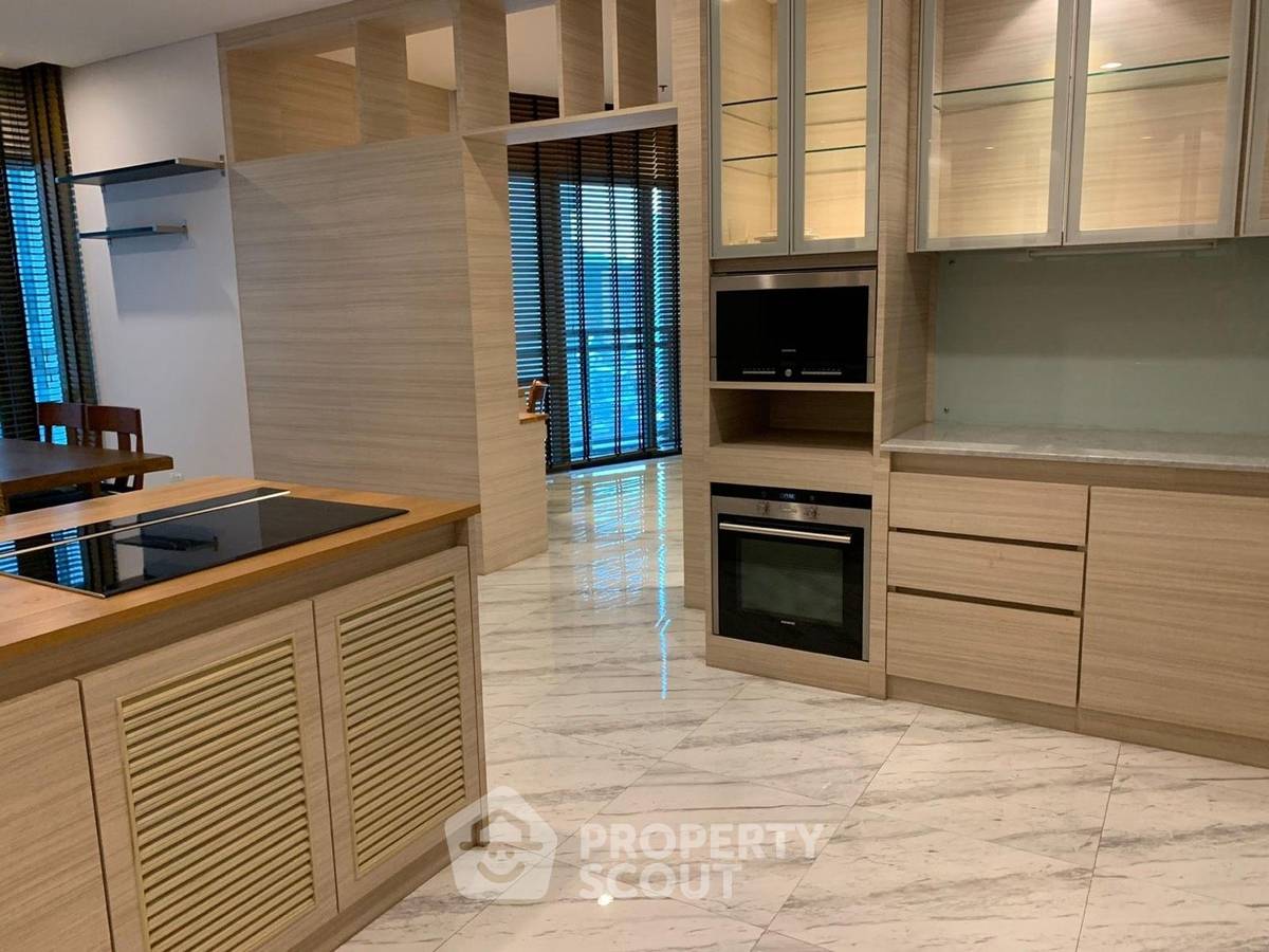 picture 2-BR Condo at Bright Sukhumvit 24 Condominium near BTS Phrom Phong (ID 2735183) - 3/11