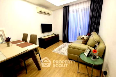 Condos for rent : 2-BR High-Floor 62 Sqm Thru Thonglor Condo, Huai Khwang (ID 2957366)