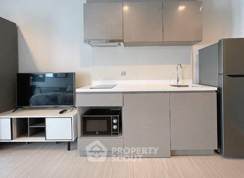 Studio Condo at Life Asoke - Rama 9 near MRT Phra Ram 9 (ID 2904490)